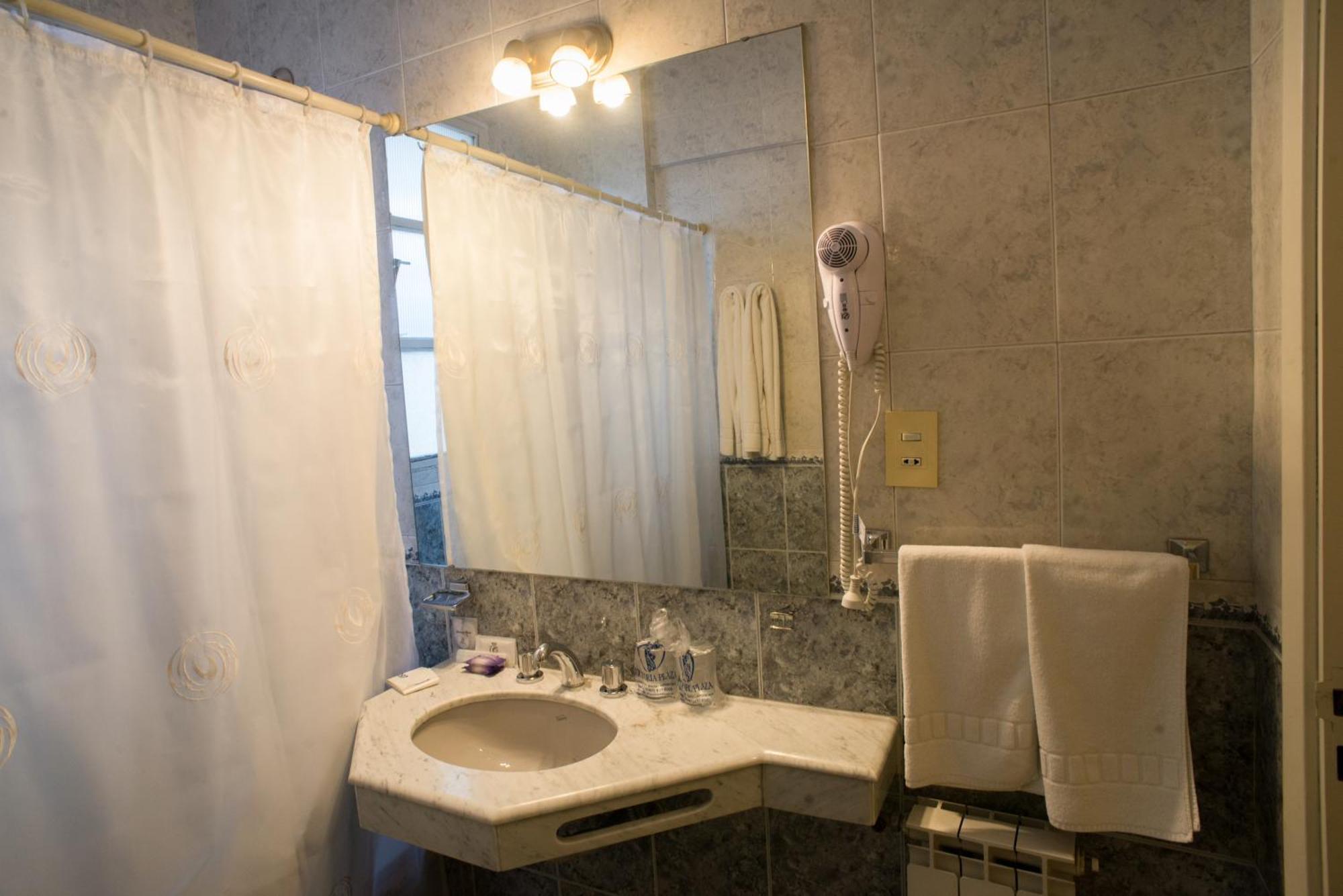 Hotel Victoria Plaza Salta Ngoại thất bức ảnh